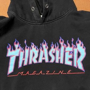 CROPPED THRASHER HOODIE